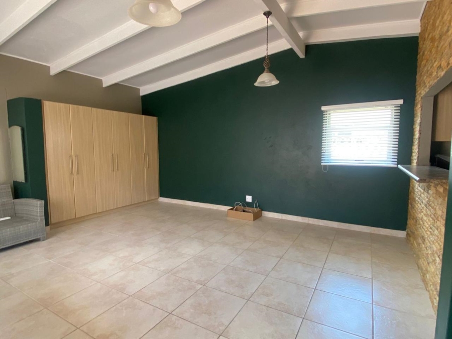 To Let 1 Bedroom Property for Rent in Lorraine Eastern Cape